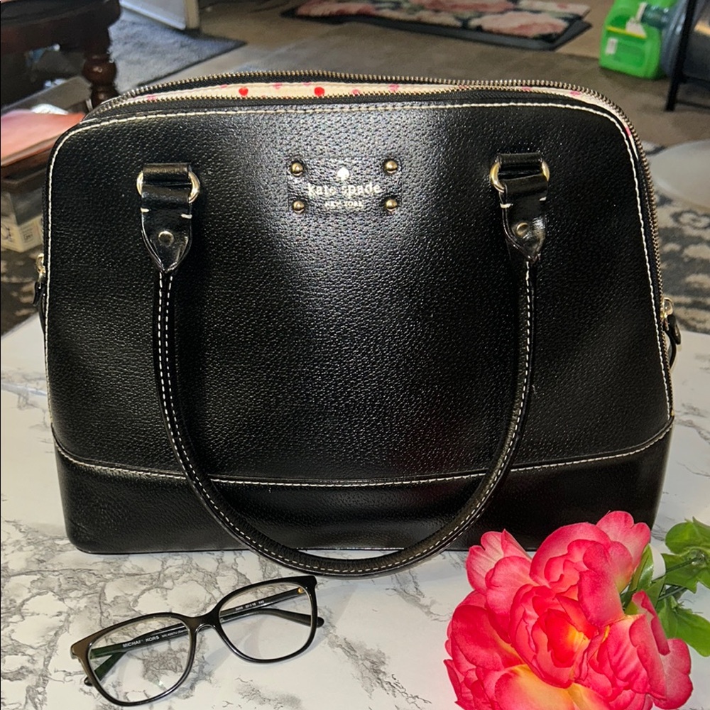 Kate Spade Black dome bag with Textured Finish black leather